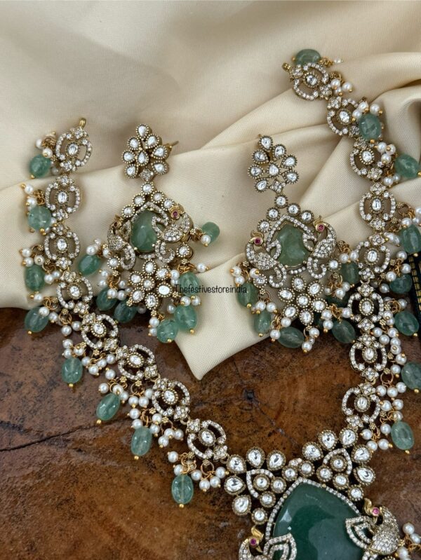 Mint mid length Victorian set - 30cms