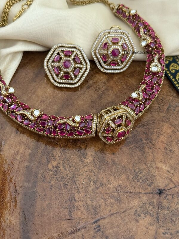 Non idol all RUBIES / RUBY Victorian kanti set