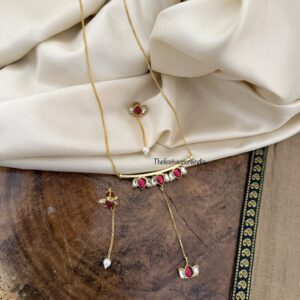 Jadau fusion lotus chain with matching screwback earrings