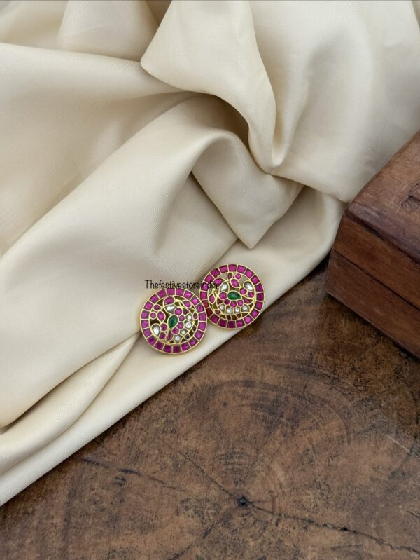 Classic navilu Jadau screwback studs - Rubyrose stones