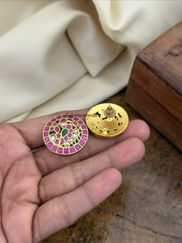 Classic navilu Jadau screwback studs - Rubyrose stones