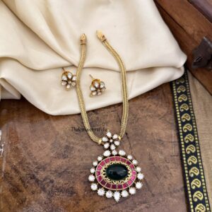 Jadau moissanite non idol pendant chain set