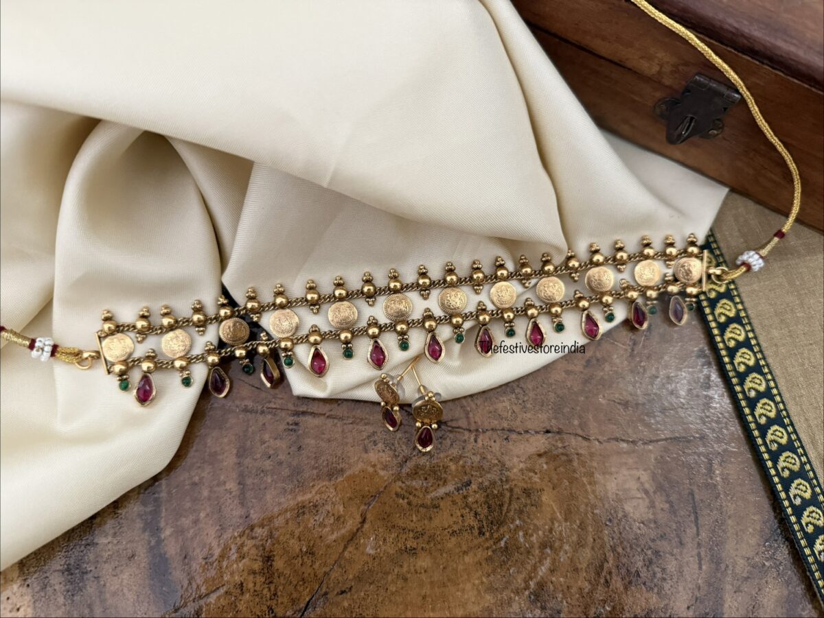 Kaasu Lakshmi choker set - Red green stone