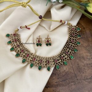 Carved red green stone necklace set