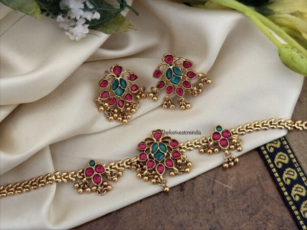 Non idol Rubyrose green stone gold drops choker set
