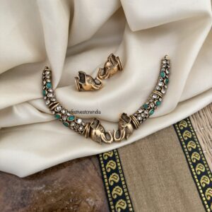 Contemporary Ambaari / Elephant hasli kanti set