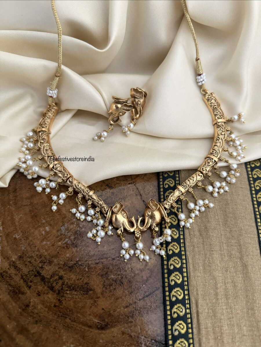 Contemporary Ambaari / Elephant rice pearls set