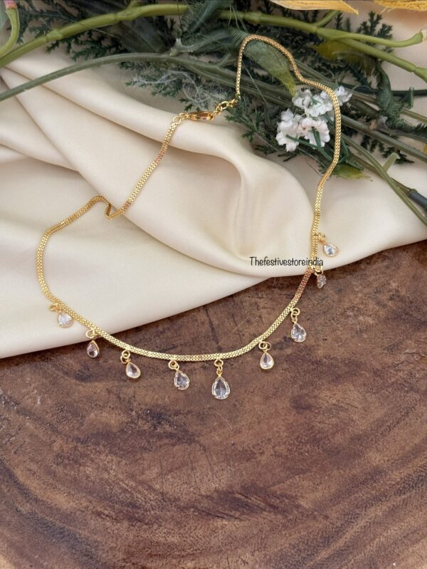 Micro gold 42cms white droplets chain