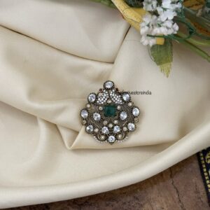 Victorian pendant - Dark / Black polish