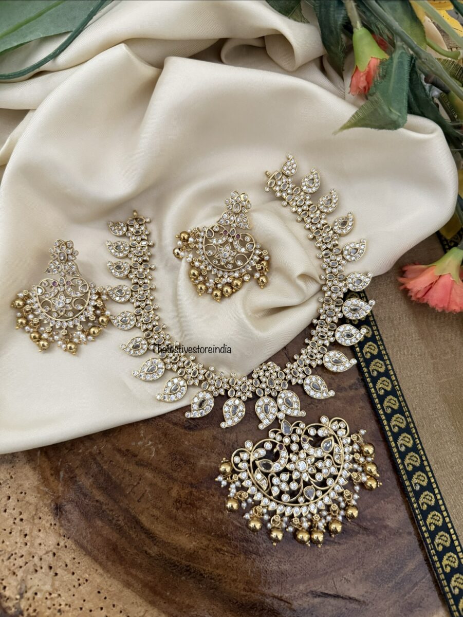 Premium all white Mango / Manga necklace set