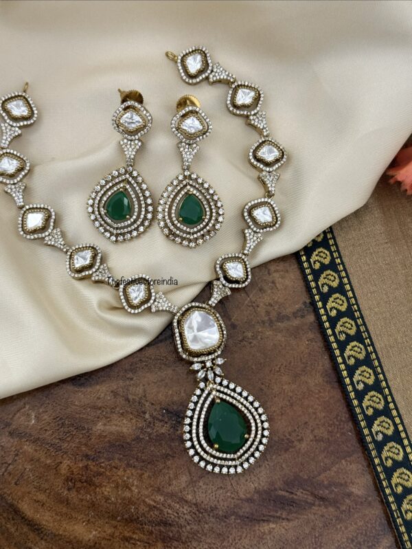 Moissanite and emerald stone Victorian drop pendant set