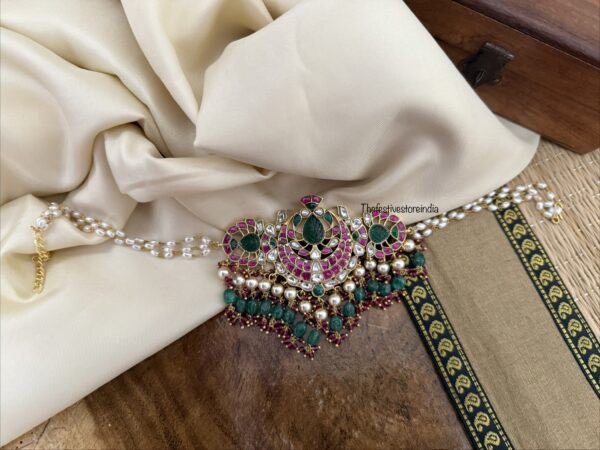 Kemp and green non idol Jadau pearl choker