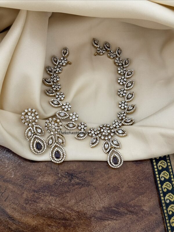 Amethyst drop diamonds necklace set | Purple