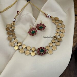 Kaasu Kemp pendant choker set