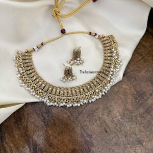 Matte non idol pearls necklace set