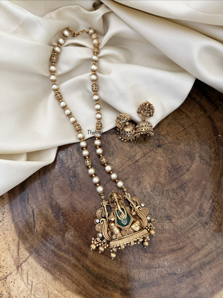 Pearls Ganesha haaram set