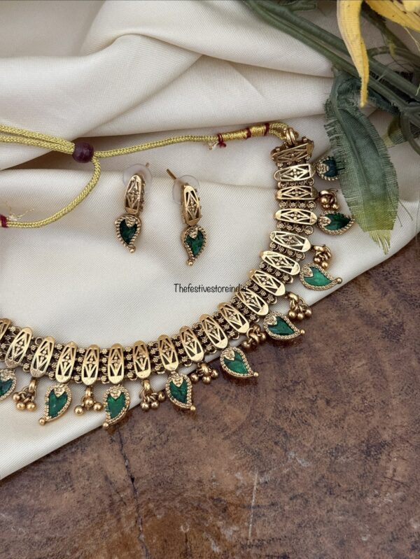 Antique polish enamel green mango necklace set