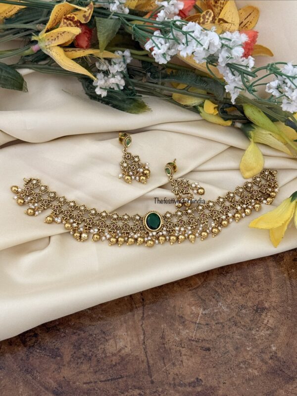 Classic gold drop beads choker set