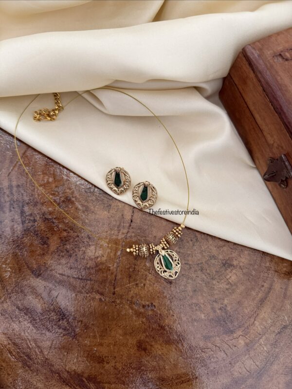 Palakka invisible chain set