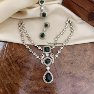 Classic 2 layer Victorian necklace set