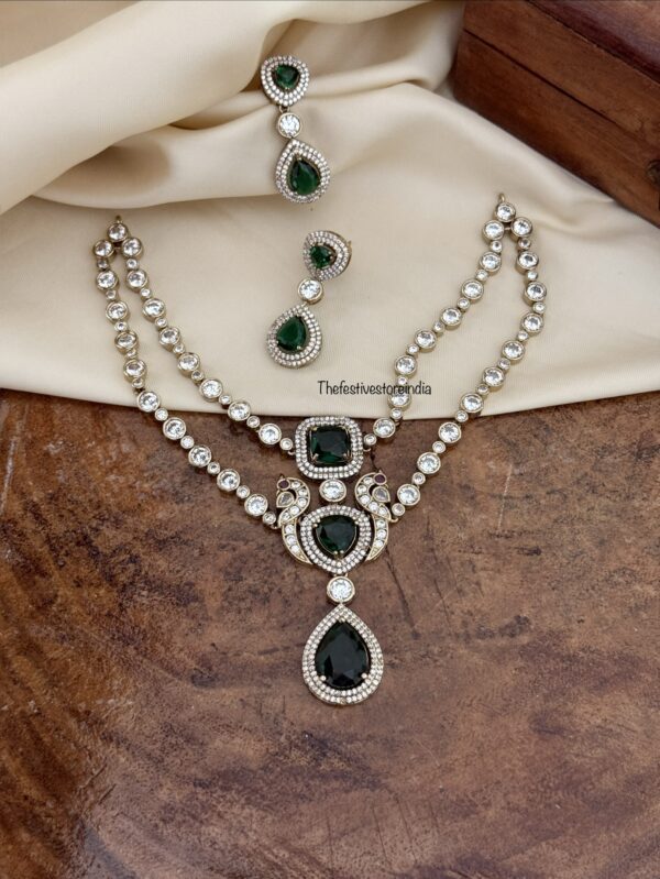 Classic 2 layer Victorian necklace set