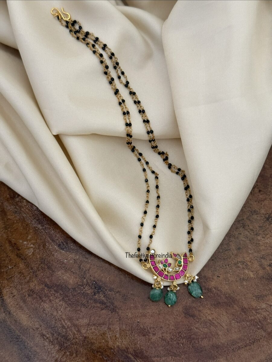 Jadau pendant mangalsutra chain - 41cms