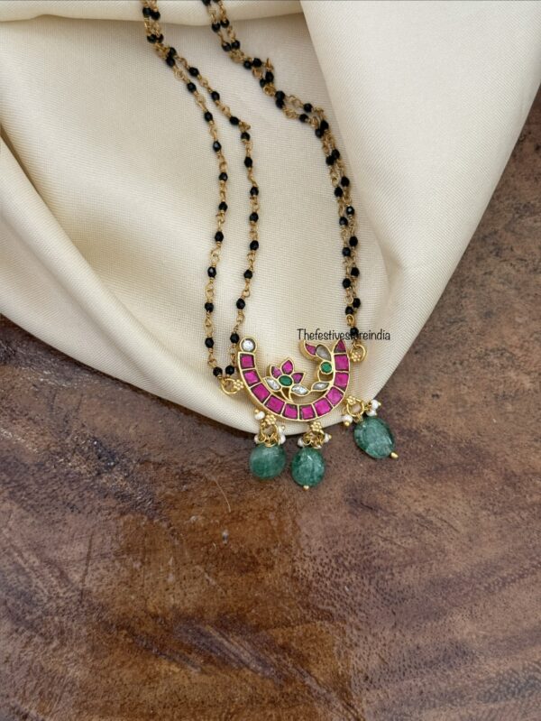 Jadau pendant mangalsutra chain - 41cms