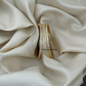 Set of 4 classic white stone bangles