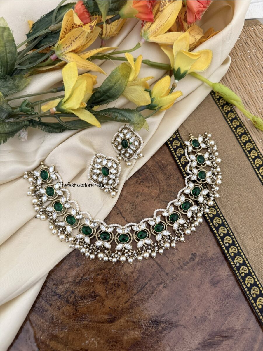 Victorian polish green stone drop pearls necklace set