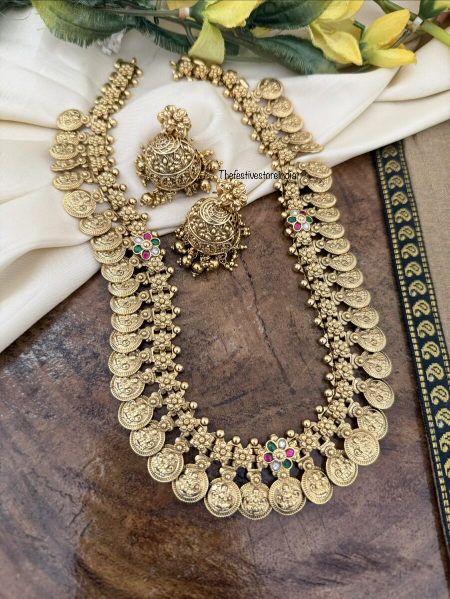 Lakshmi kaasu bottu haaram with jhumkas | Bridal