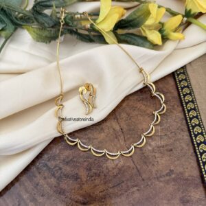 AD moon shaped necklace set | Kids friendly