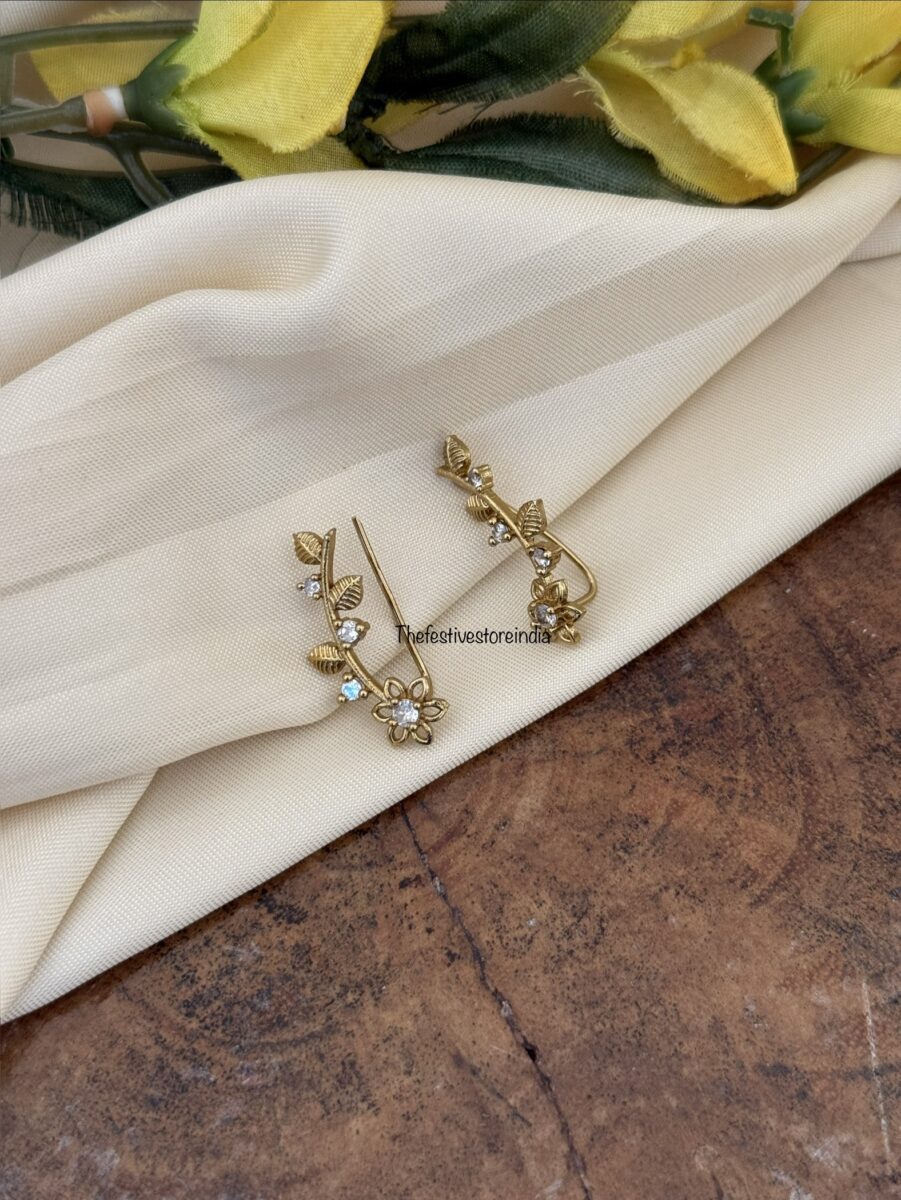 AD leafy earcuff