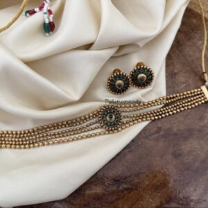 Layers green pendant choker set
