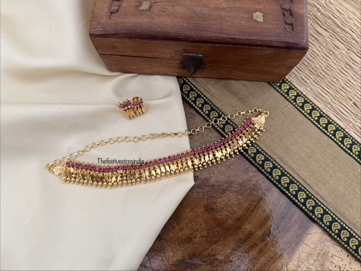 Micro gold ELAKKATHALI choker with screwback earrings | Kerala Style