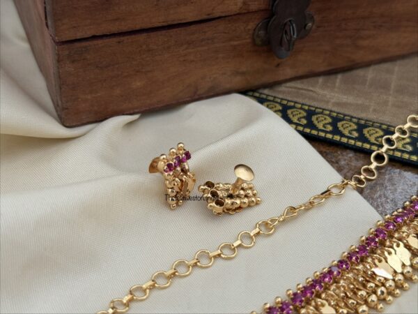Micro gold ELAKKATHALI choker with screwback earrings | Kerala Style