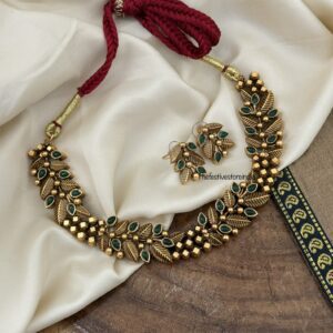 Green stone leafy necklace set