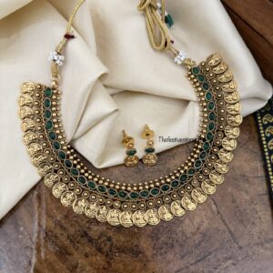 Classic kaasu green stone necklace set
