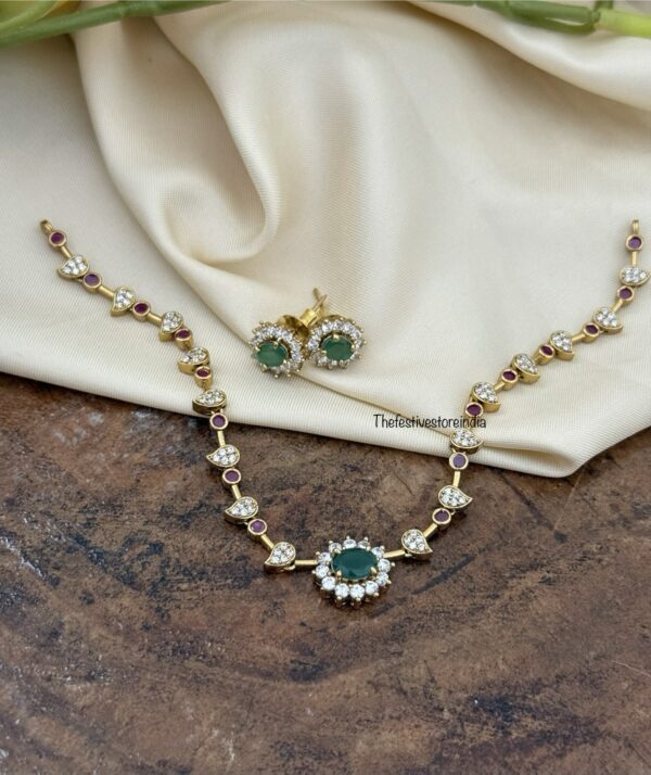 Kids friendly designer diamonds set