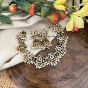 Classic lotus pearls necklace set
