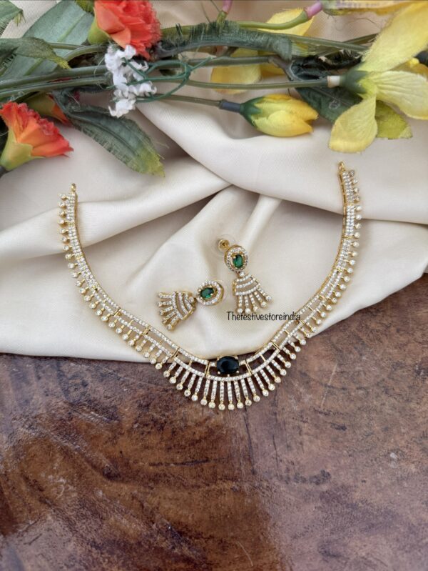 Simple AD necklace set - Green / Emerald stone