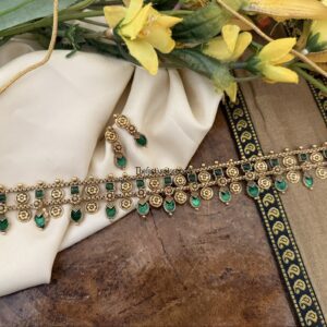 Non idol Enamel painted and stone choker set - Green