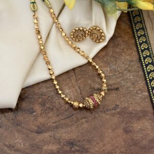 Ashtapatti gundu chain set