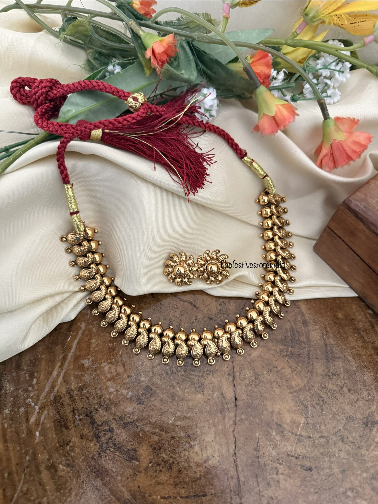 Mango necklace set - Maharashtrian style