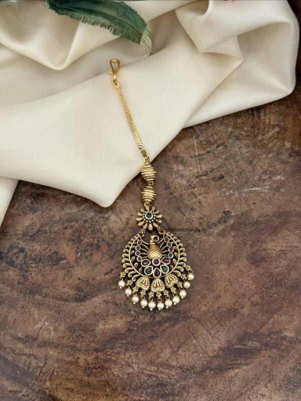 Antique Navilu classic maangtikka