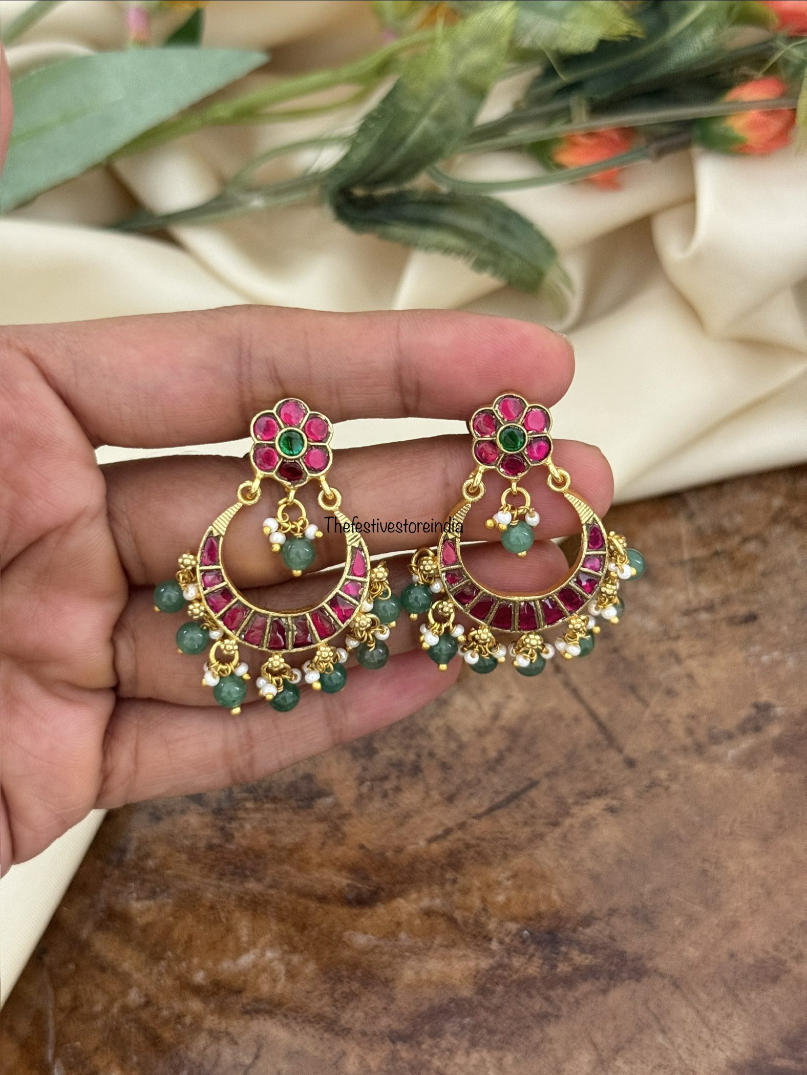 Jadau floral chandbaali | Simple