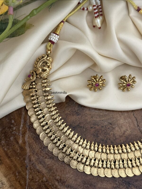 2 layer antique Kaasu necklace with screwback studs