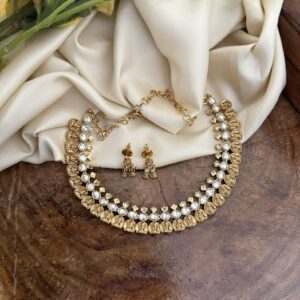 Kundan Lakshmi kaasu necklace set