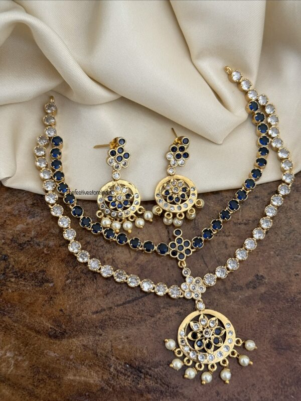 Classic gold look alike 2 layer attigai set - White blue