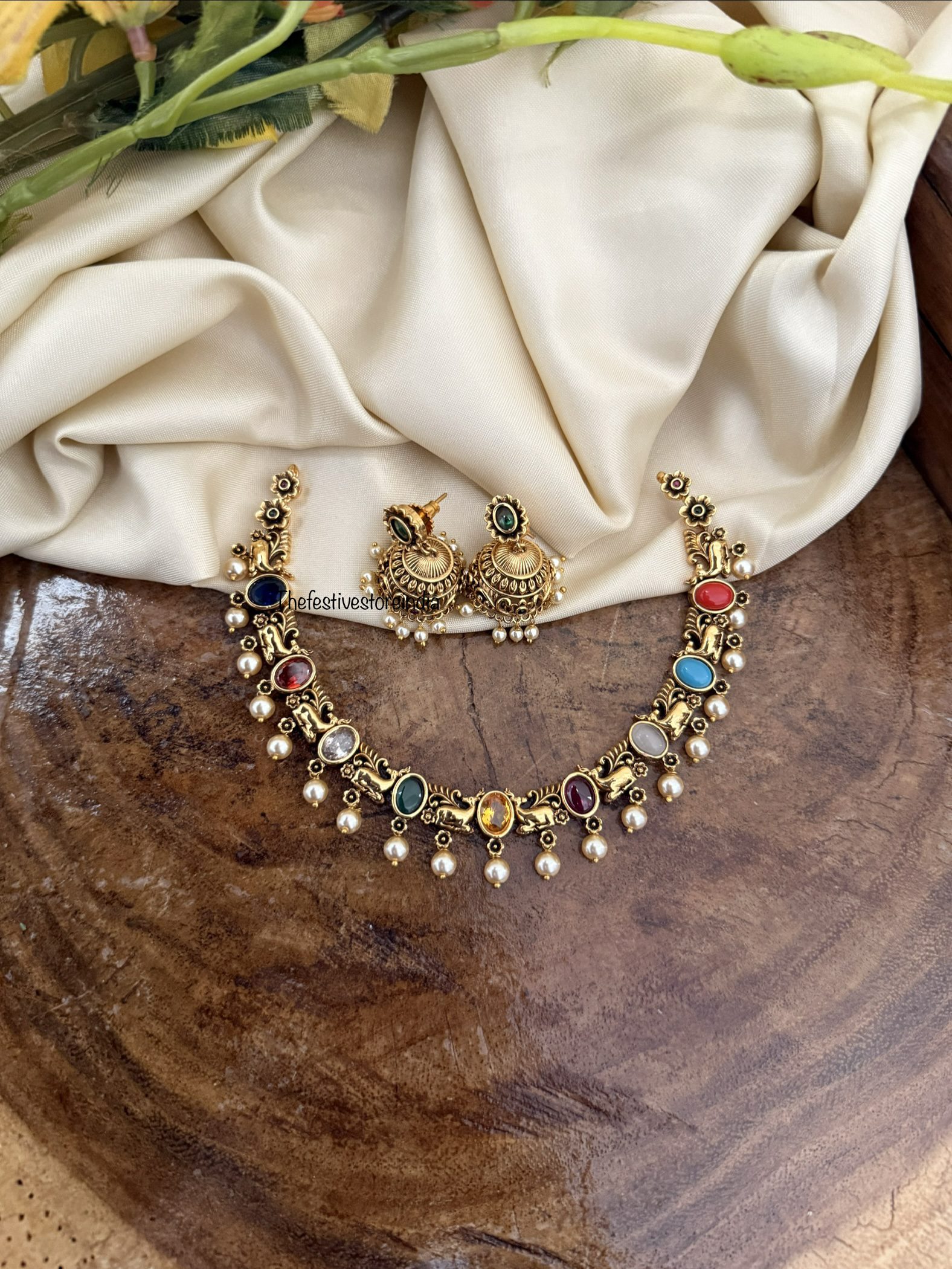 Navarathna stone necklace set