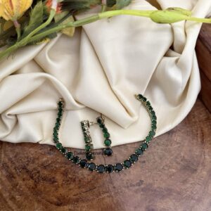 Simple all Emerald necklace set | Minimal